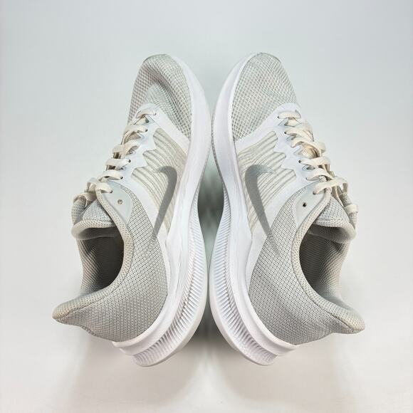 Nike Downshifter 11 White Lightweight Running Shoes CW3413-100 Women’s Size 9.5 - Picture 7 of 10
